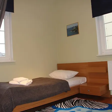 Jurincom Raisova Appartement *