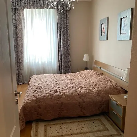 Jurincom Apartments Raisova * Karlovy Vary