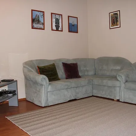 Jurincom Apartments Raisova *